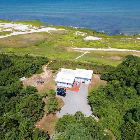 Waterfront On Cape Cod Bay Vila